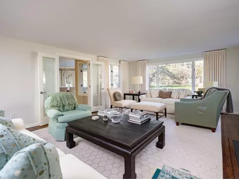 Living - 17 Cushing St, Hingham, MA 02043 photo 6 of 6