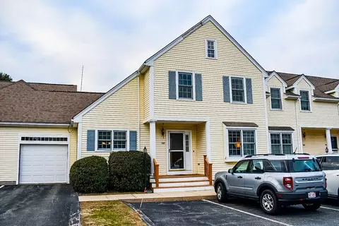 307 Thayer St #307, Abington, MA 02351