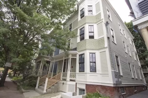 74 Dana St #1, Cambridge, MA 02138