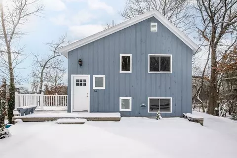 36 Bailey Ave, Saugus, MA 01906 photo 3