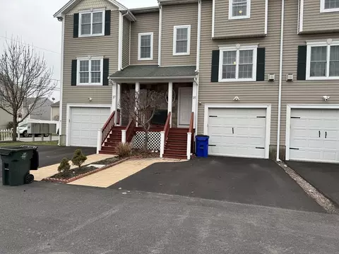 40 Wichester #16, Fall River, MA 02721 photo 3