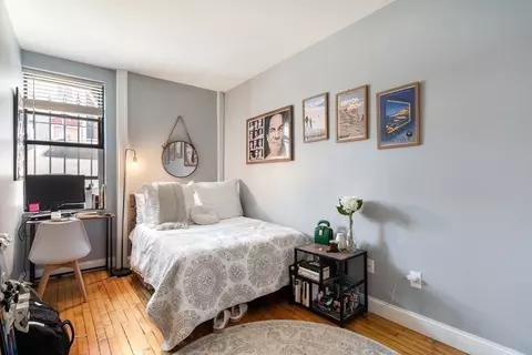 Bedroom - 330 12 E St #1, Boston, MA 02127 photo 4 of 12