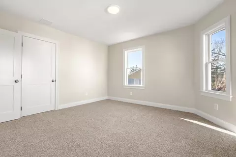 4 Seaview Ave, Danvers, MA 01923 photo 19