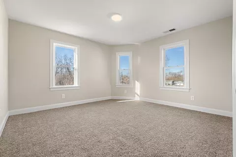 4 Seaview Ave, Danvers, MA 01923 photo 17
