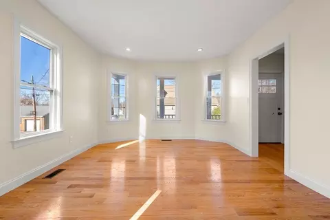 4 Seaview Ave, Danvers, MA 01923 photo 12