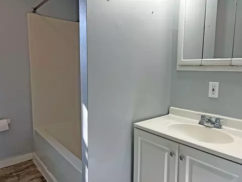 Bath - 280 Buffinton St, Fall River, MA 02721 photo 1 of 3