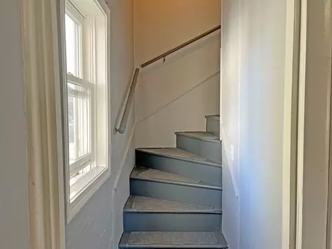Entry Way - 280 Buffinton St, Fall River, MA 02721 photo 2 of 4