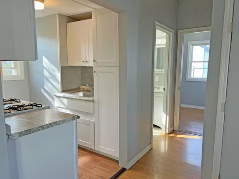 Entry Way - 280 Buffinton St, Fall River, MA 02721 photo 1 of 4