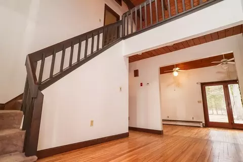 2 Perkins Ln, Acushnet, MA 02743 photo 5