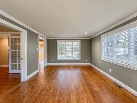 29 Douglas Rd, Needham, MA 02492 photo 10