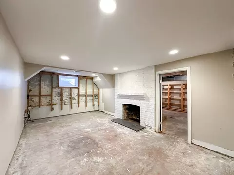 29 Douglas Rd, Needham, MA 02492 photo 31