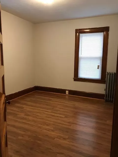 52 Berkshire St, Springfield, MA 01151 photo 12