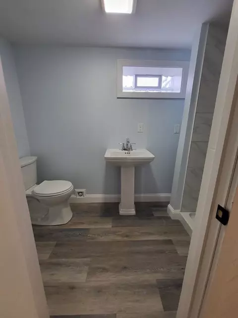 210 Dunbar St, Fall River, MA 02723 photo 8