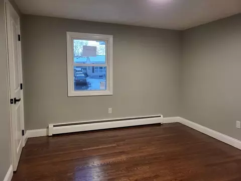 210 Dunbar St, Fall River, MA 02723 photo 6