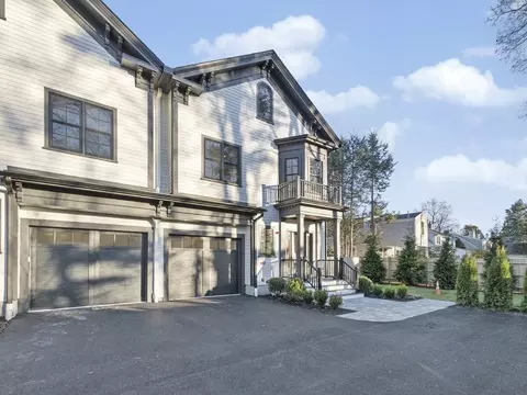 50 Highland Ave #4, Newton, MA 02460