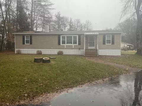 58 S Meadow Vlg # -1, Carver, MA 02330