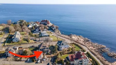 89 Lexington Ave, Gloucester, MA 01930