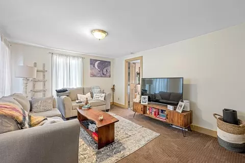 16 Boston Rd, Sutton, MA 01590 photo 3