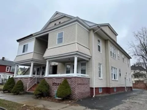 174 Bloomfiled St, Springfield, MA 01108