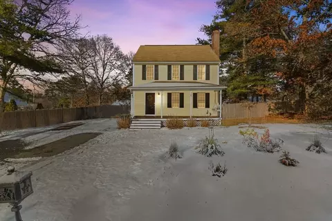 6 Buttonwood Ln, Plymouth, MA 02360