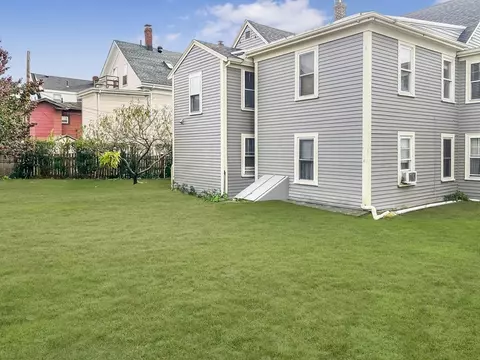 35 Bow St, Beverly, MA 01915 photo 11