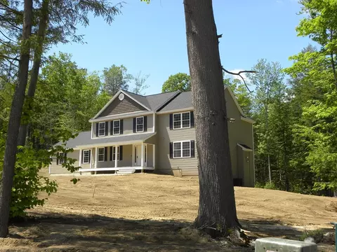 29 Emily Ln #LOT 17, Danville, NH 03819