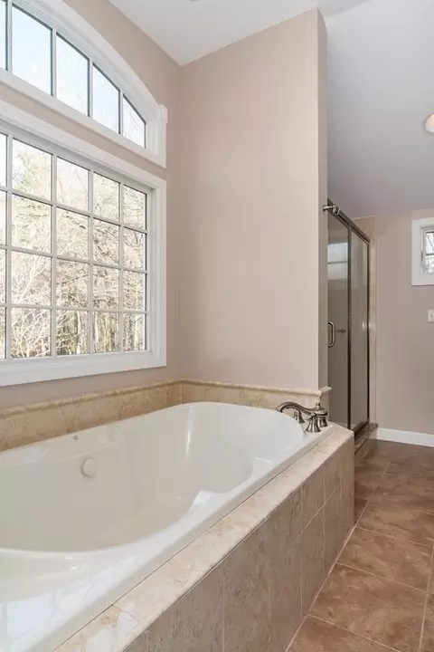 4 Ledgewood Dr, Dover, MA 02030 photo 18