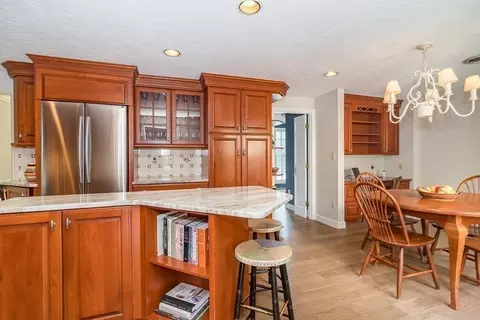 4 Ledgewood Dr, Dover, MA 02030 photo 8