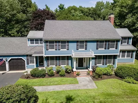 4 Ledgewood Dr, Dover, MA 02030 photo 2