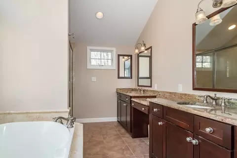 4 Ledgewood Dr, Dover, MA 02030 photo 17