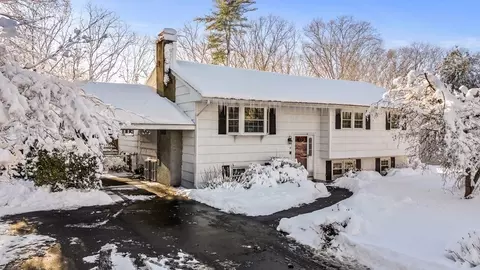 8 Princeton Rd, Burlington, MA 01803