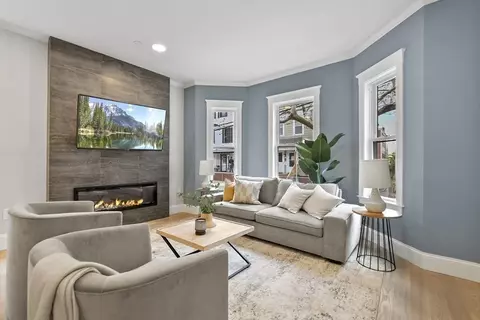 46 Plymouth St #2, Cambridge, MA 02141