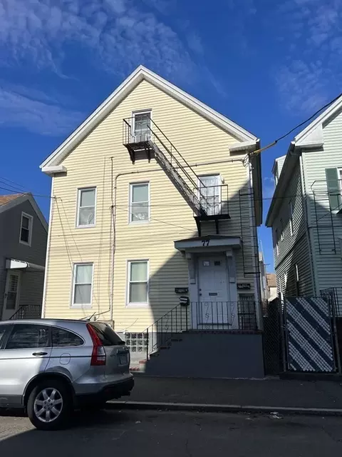 77 Delano St, New Bedford, MA 02744