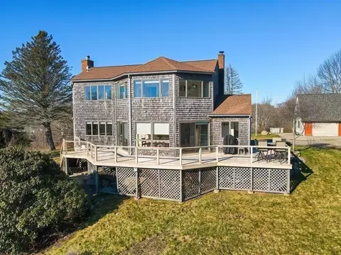 1 Beacon Hl, Gloucester, MA 01930 photo 23