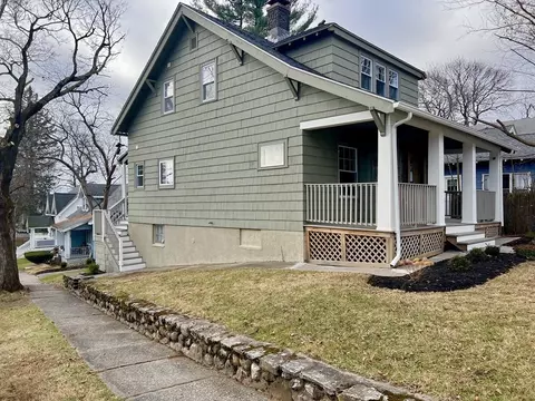 65 Hadwen Rd, Worcester, MA 01602 photo 3