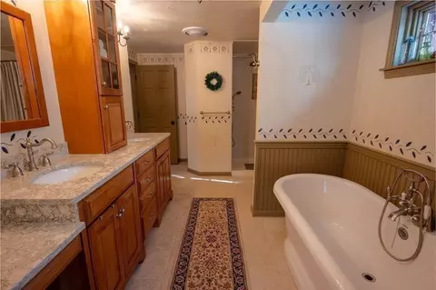 22 Johnson Rd, Sutton, MA 01590 photo 18