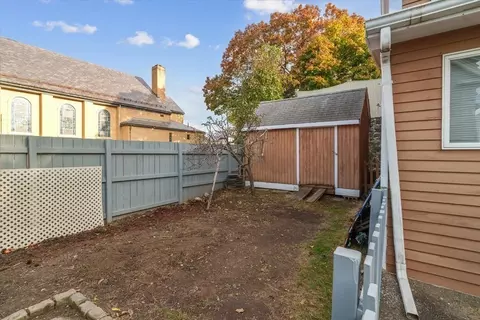 15 Bessom St, Lynn, MA 01902 photo 29