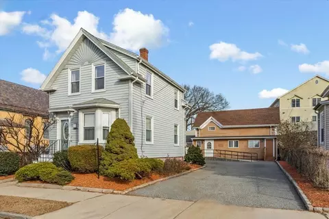 15 Bessom St, Lynn, MA 01902 photo 2