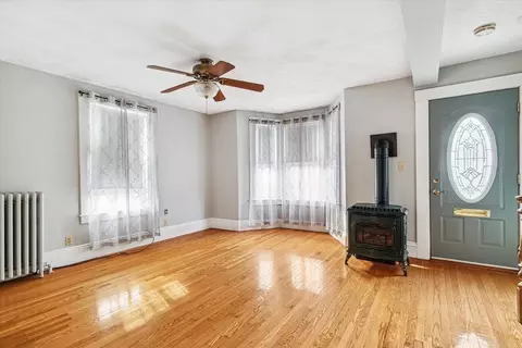15 Bessom St, Lynn, MA 01902 photo 14