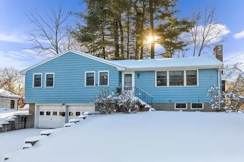 6 Rose Ln, Stoneham, MA 02180