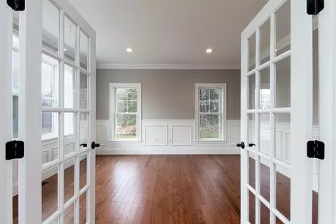 2 Frontier Ln, Millis, MA 02054 photo 13