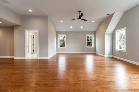 2 Frontier Ln, Millis, MA 02054 photo 23