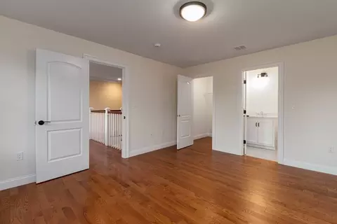 2 Frontier Ln, Millis, MA 02054 photo 17