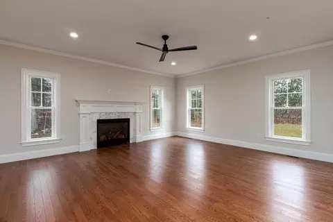 2 Frontier Ln, Millis, MA 02054 photo 11