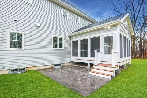 2 Frontier Ln, Millis, MA 02054 photo 37