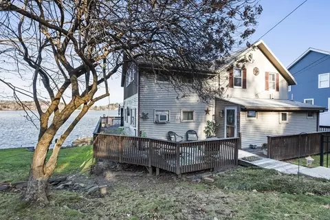 9 W Sutton Rd, Sutton, MA 01590 photo 2