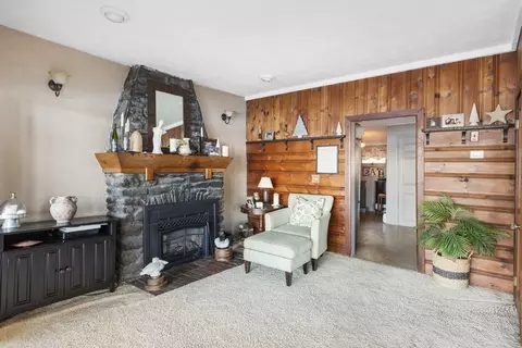 9 W Sutton Rd, Sutton, MA 01590 photo 13