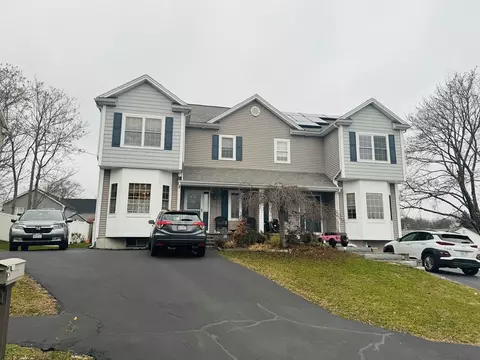 7 Maria Cir #7, Milford, MA 01757