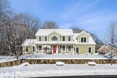 2 Aldrich Ln, Westford, MA 01886