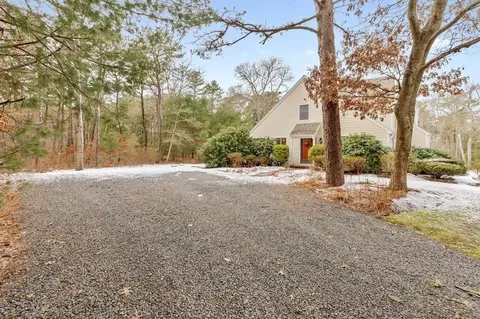 84 Shellback Way # M, Mashpee, MA 02649 photo 2